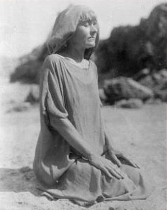 Jane Wolfe in Cefalu