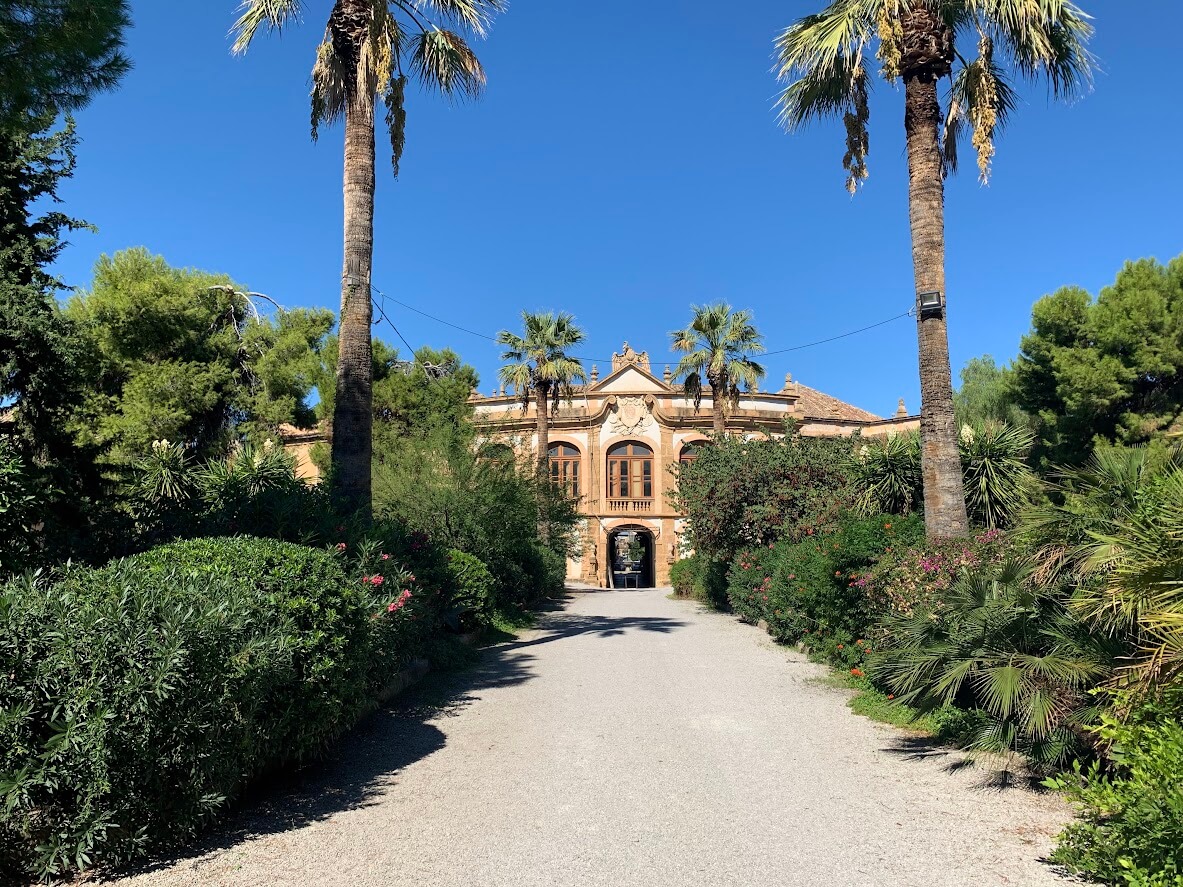 Bagheria Sicily - Old time charm and modern day attractions.